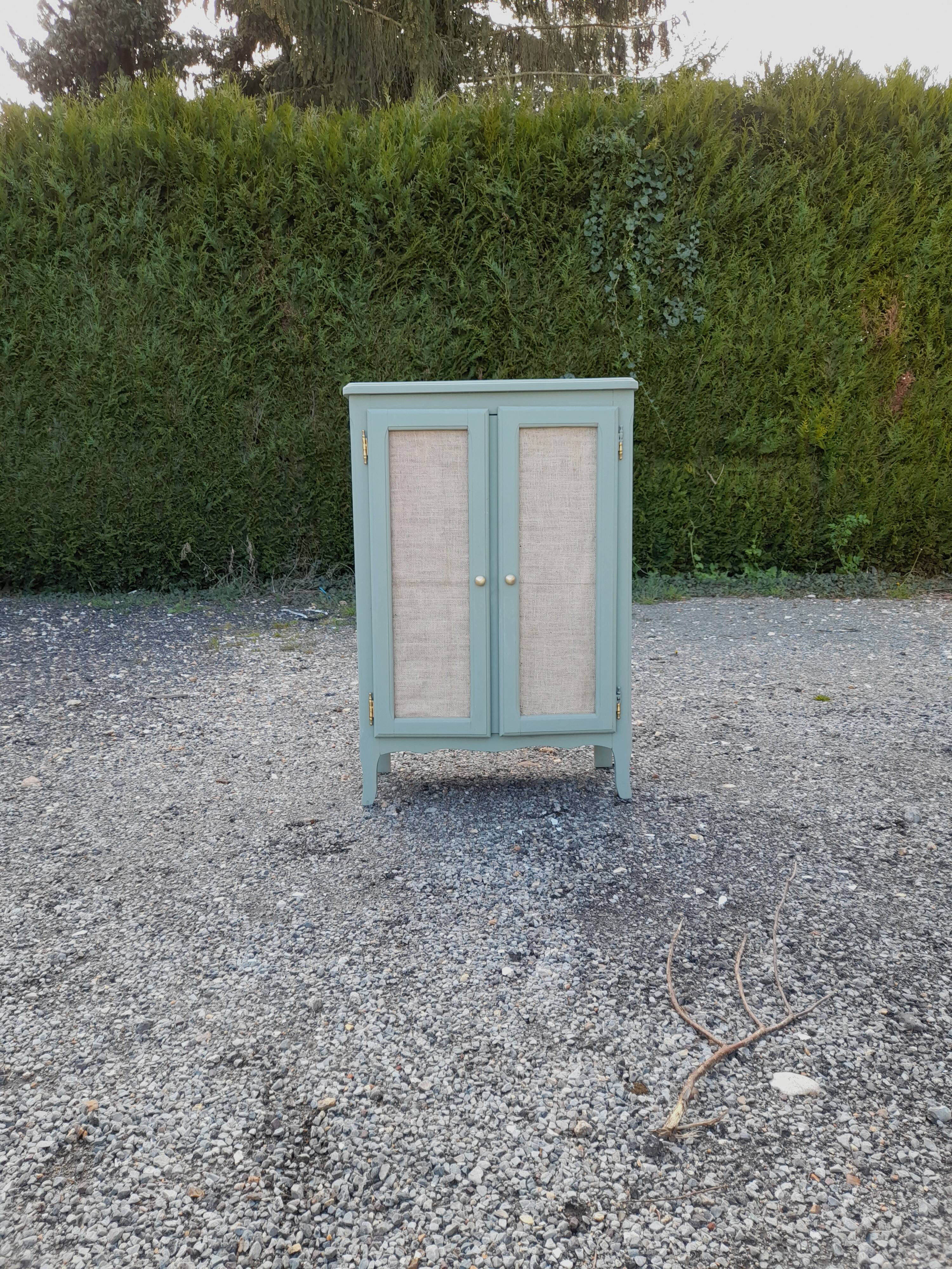 Vintage buffet