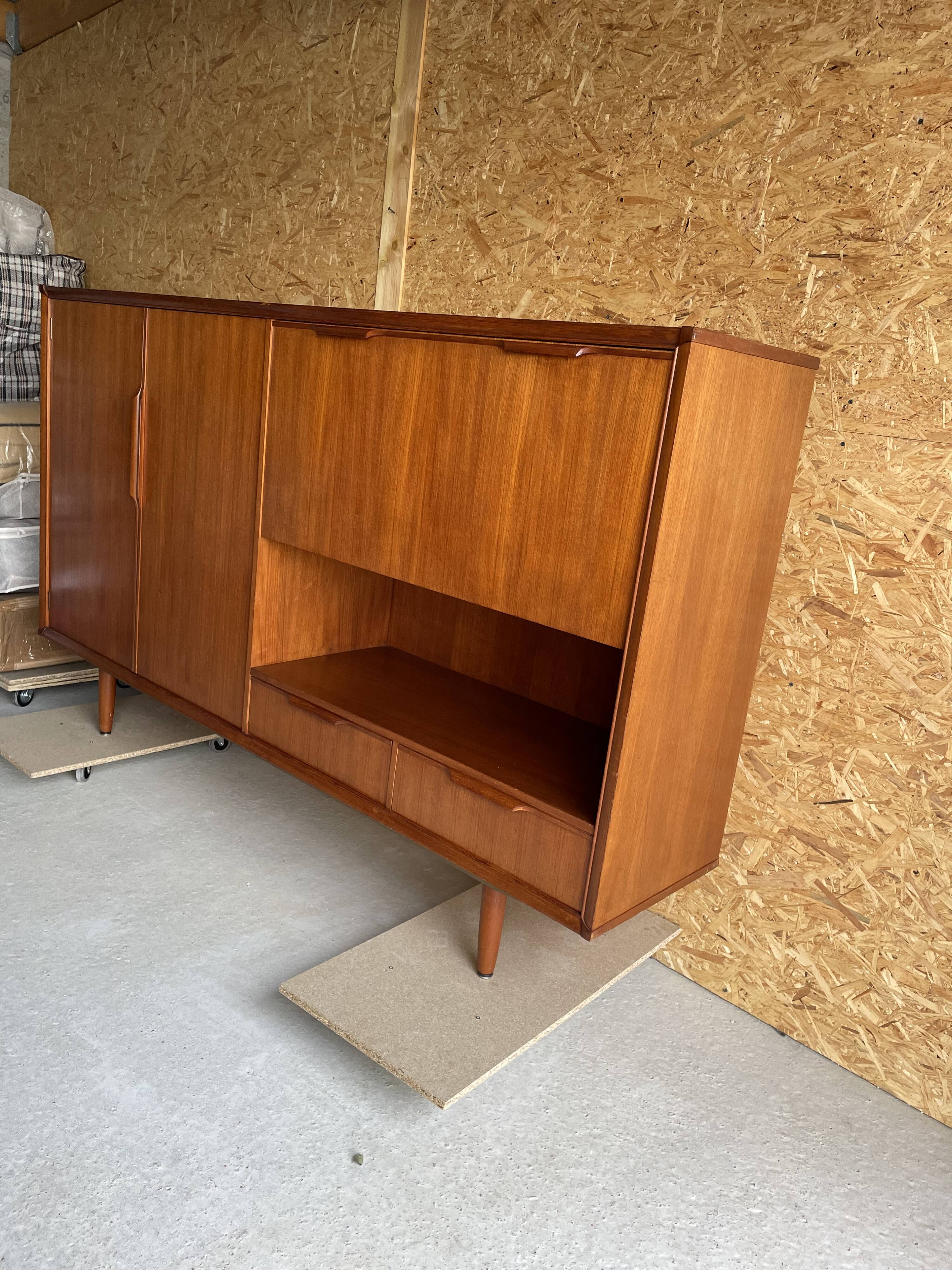 Top Scandinavian buffet Fristho in teak 1960