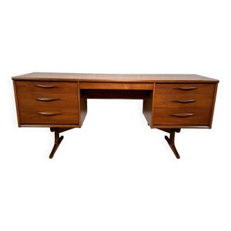 Bureau rétro vintage en teck du milieu du siècle par Austinsuite 1960