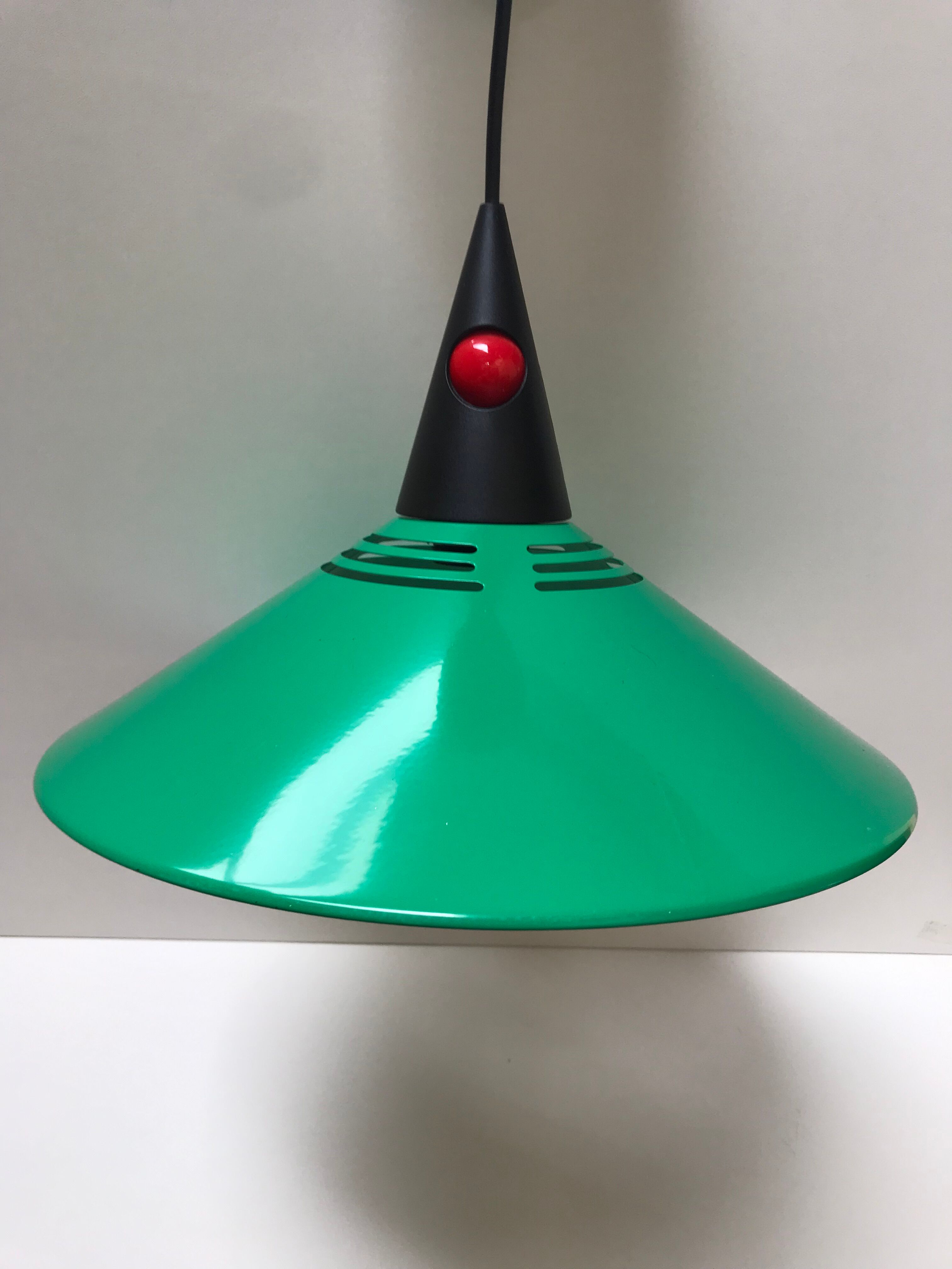 Green metal suspension