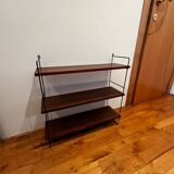 Tomado shelf
