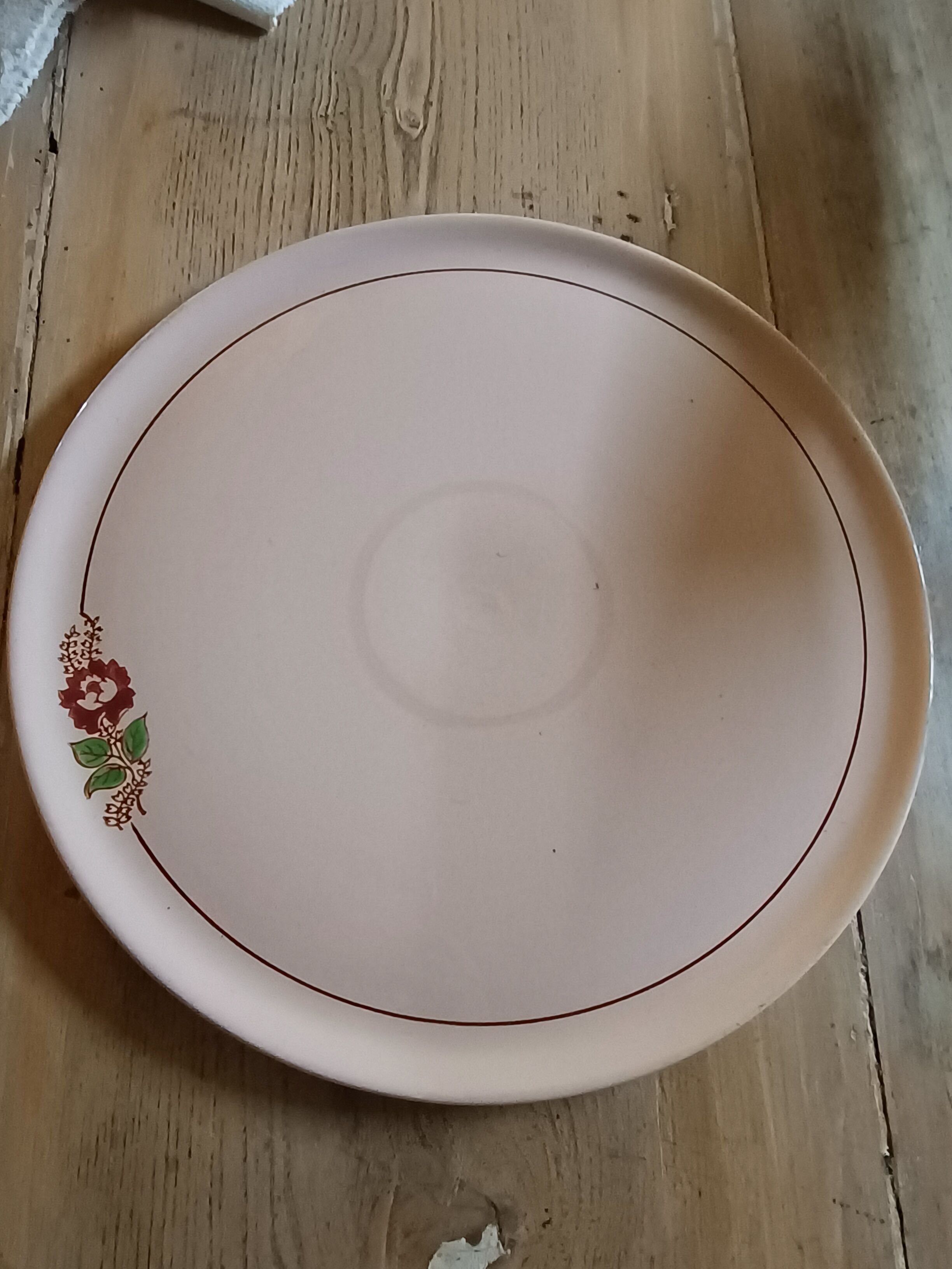 Longwy pie dish