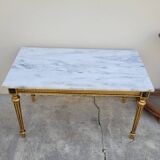 Table basse style Louis XVI en marbre et bois doré
