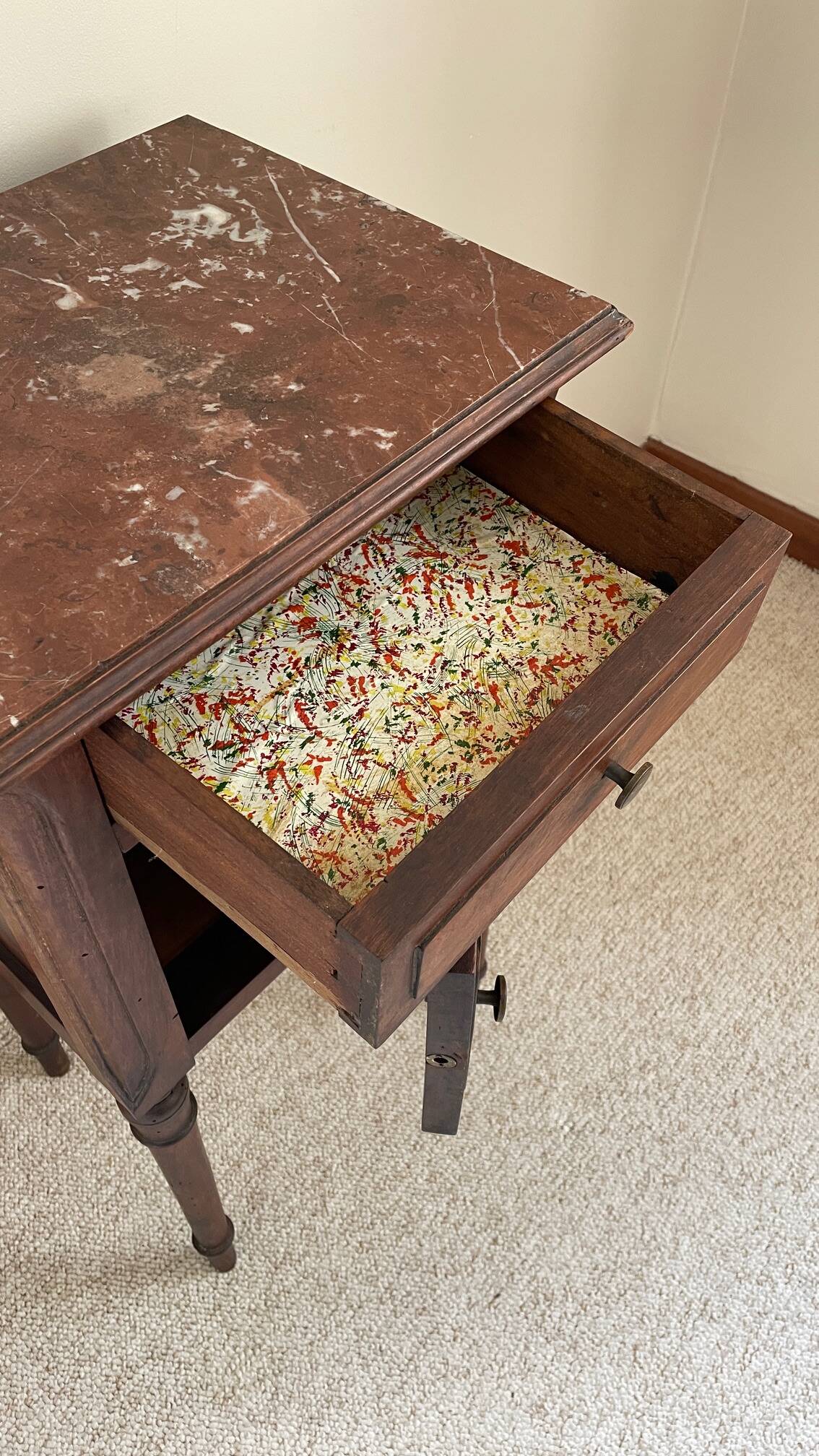 Antique bedside table in wood and marble