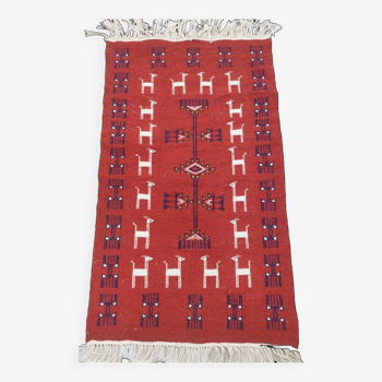 Hand-woven kilim rug with Berber patterns