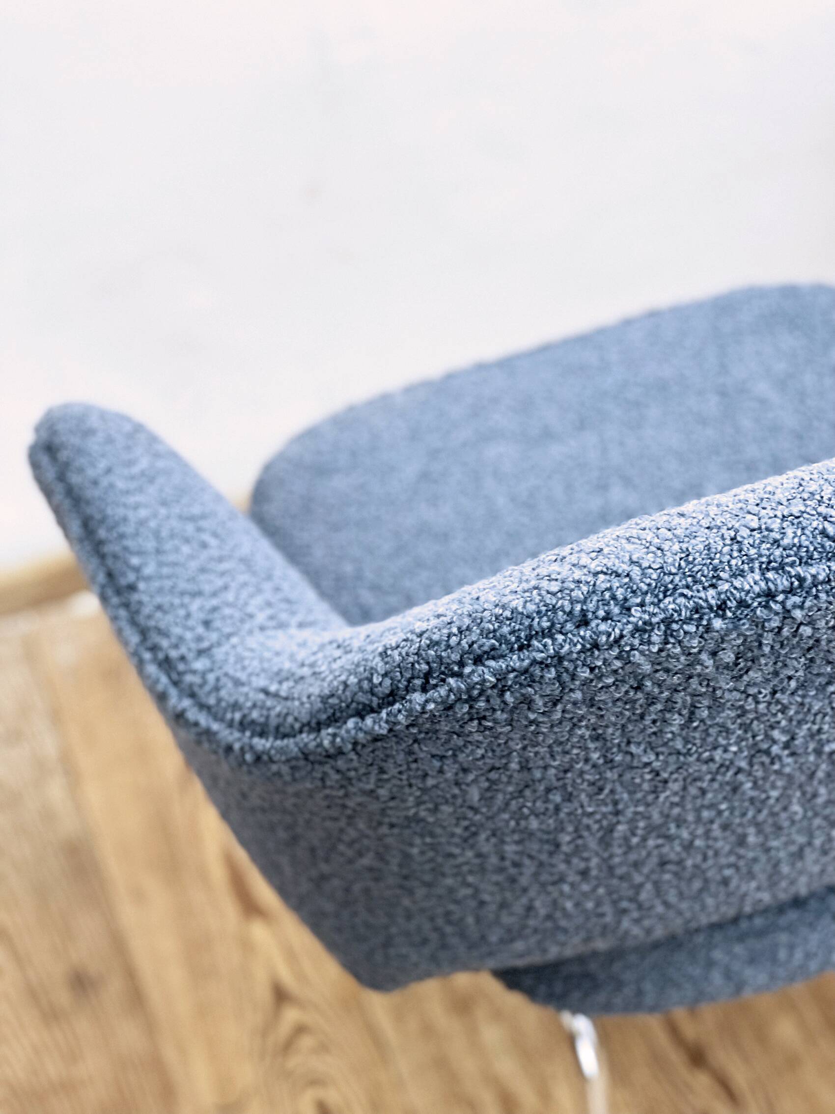 Set of 4 Executive Armchairs by Eero Saarinen, Knoll International, Germany