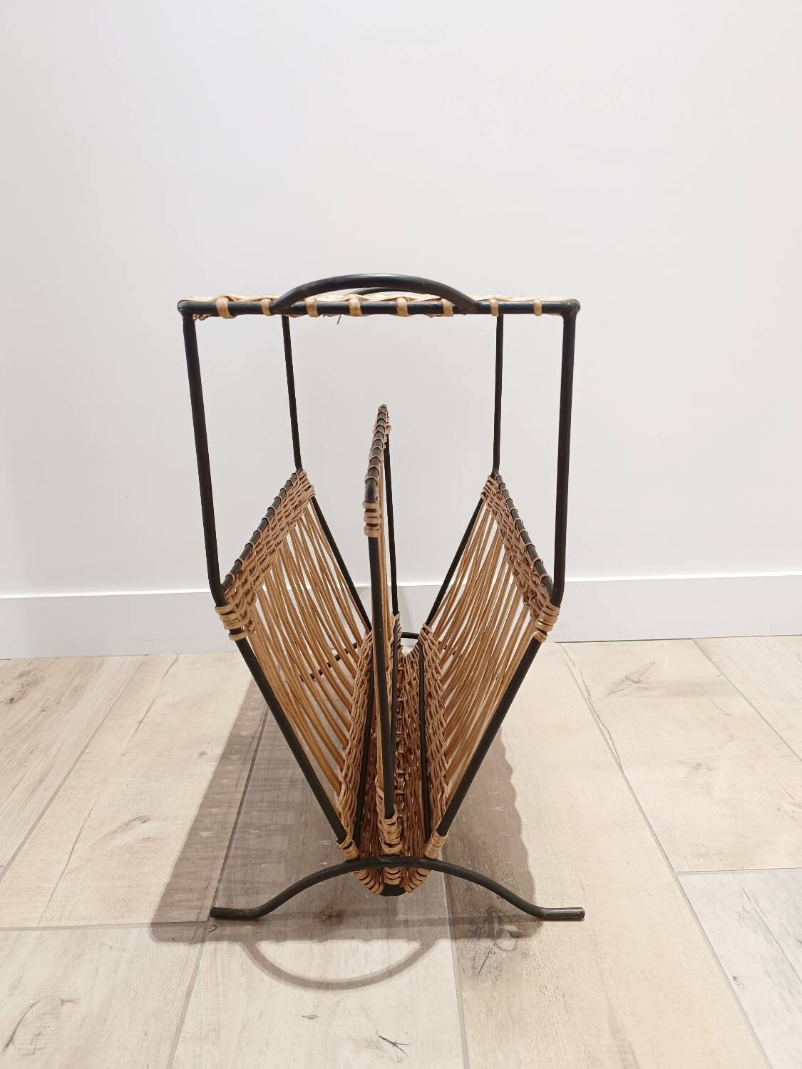 Wicker and metal side table magazine rack