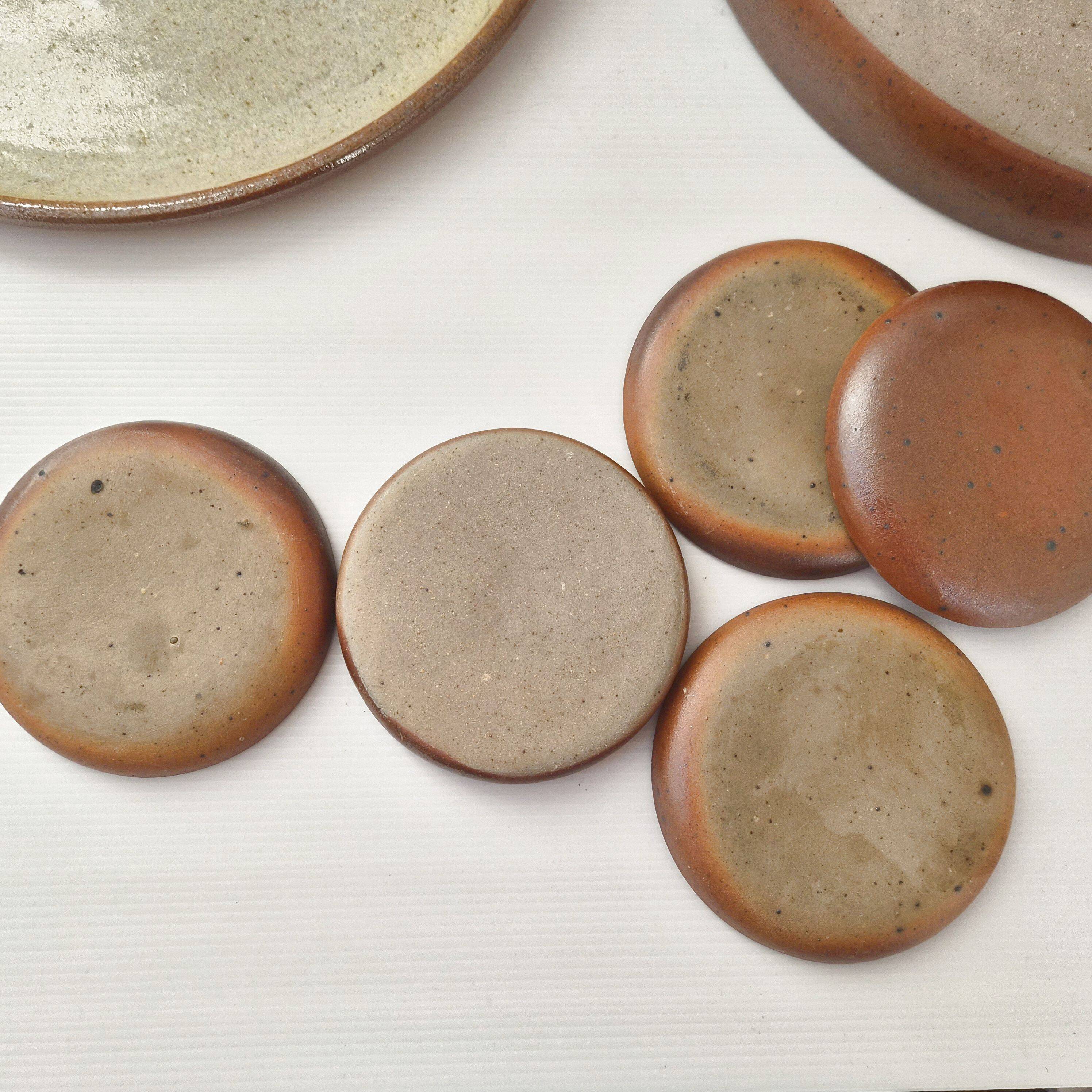 Vintage stoneware serving dish from the 1970s.