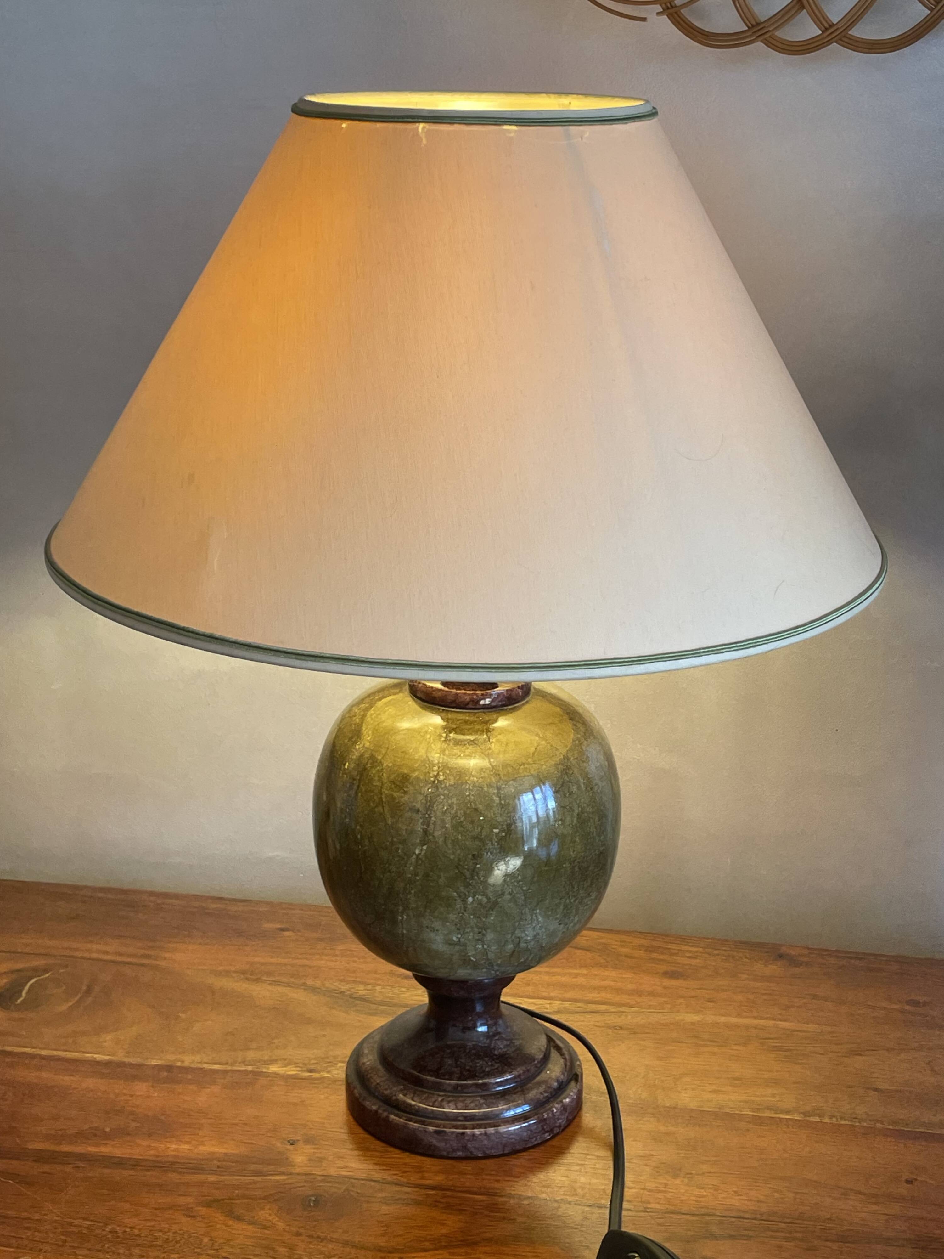 Green marble lamp
