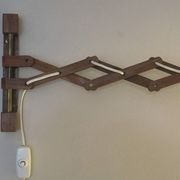 Erik Hansen for Le Klint scissor articulated teak wall light, Denmark 1960s