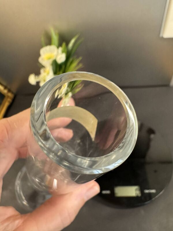 Vase soliflore en cristal signé Baccarat France