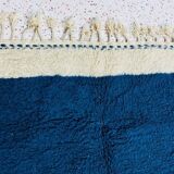 Handmade pure wool rug, size 150 x 250 cm.