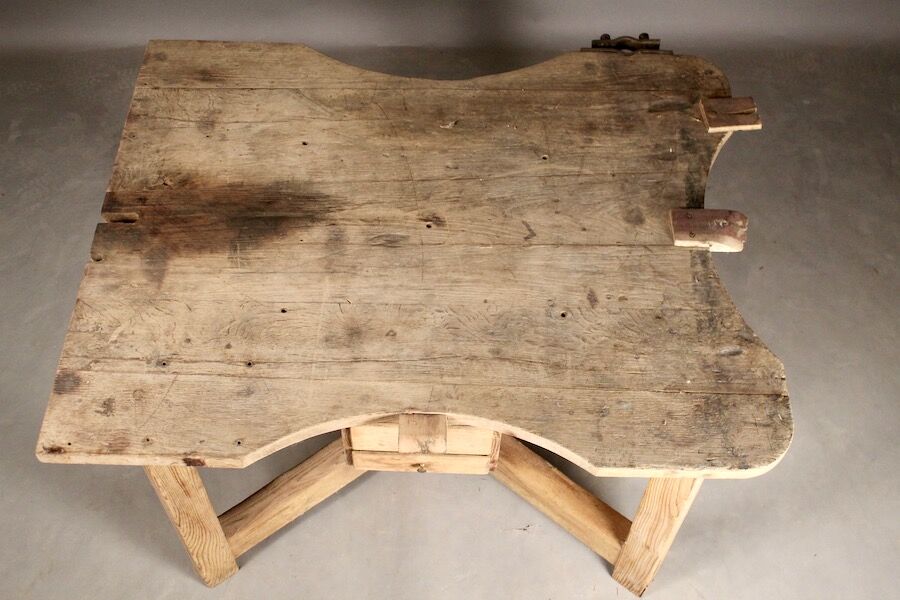 Workbench 3 places of jeweler or prosthetist 1900