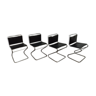 Lot de 4 chaises modèle Biscia par Pascal Mourgue pour Steiner