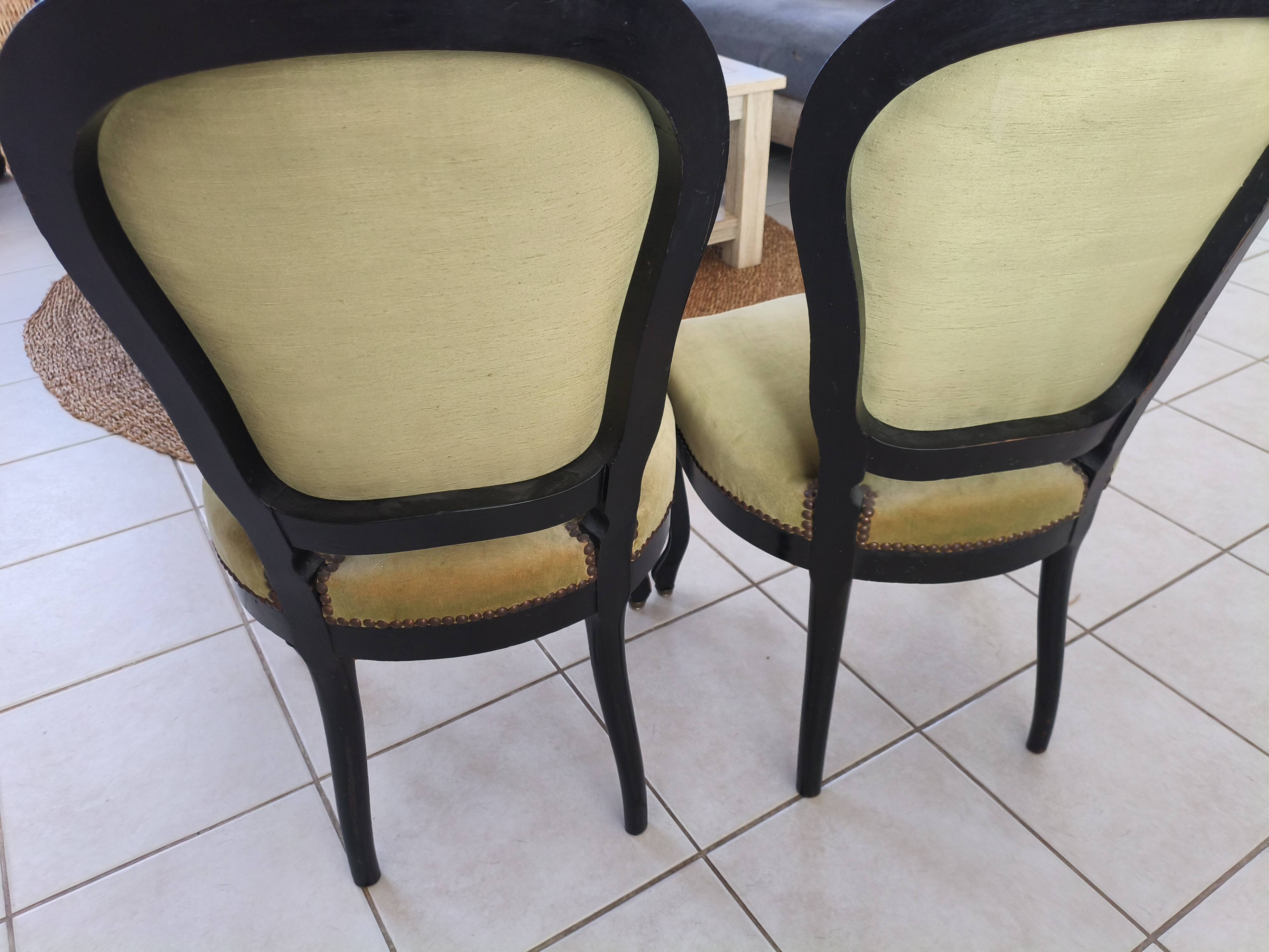Set of 2 vintage Louis XV style chairs – Green velvet & black wood