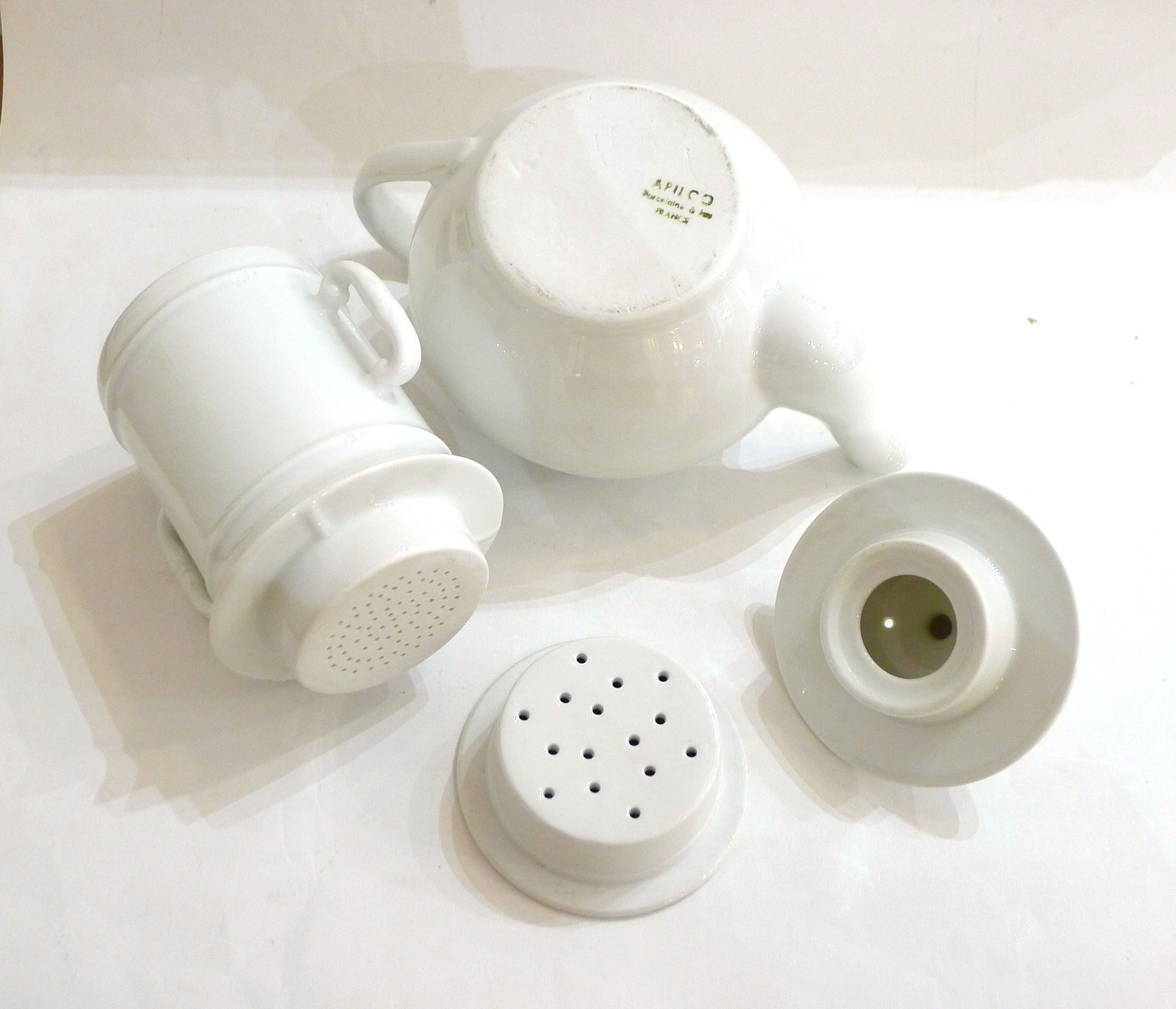 Apilco porcelain coffee maker with filter and Infuser