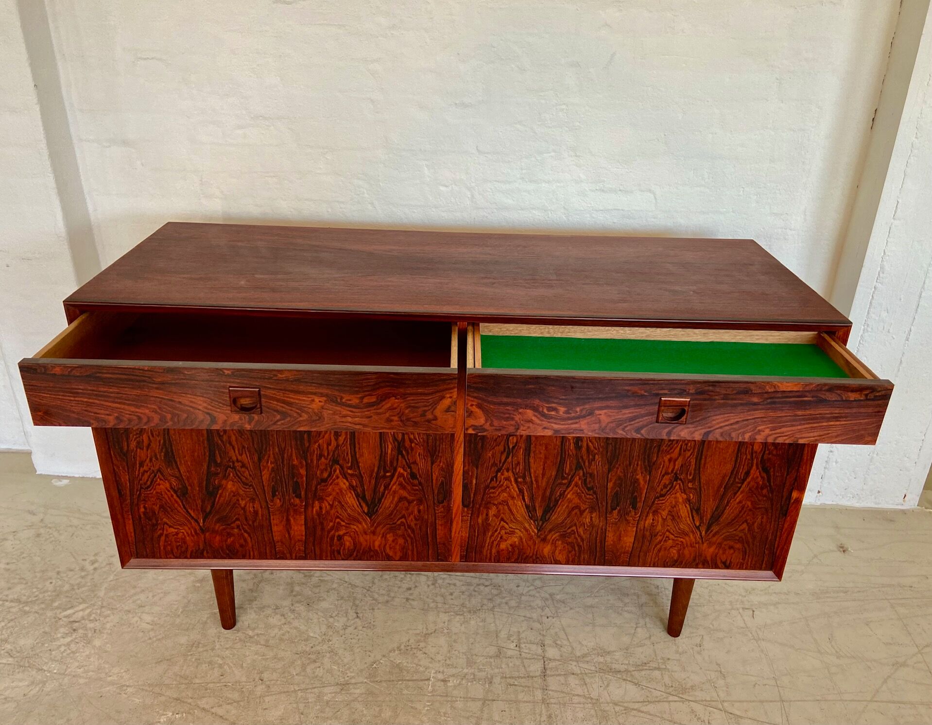 Buffet en palissandre danois vintage rétro des années 1960 par Brouers.