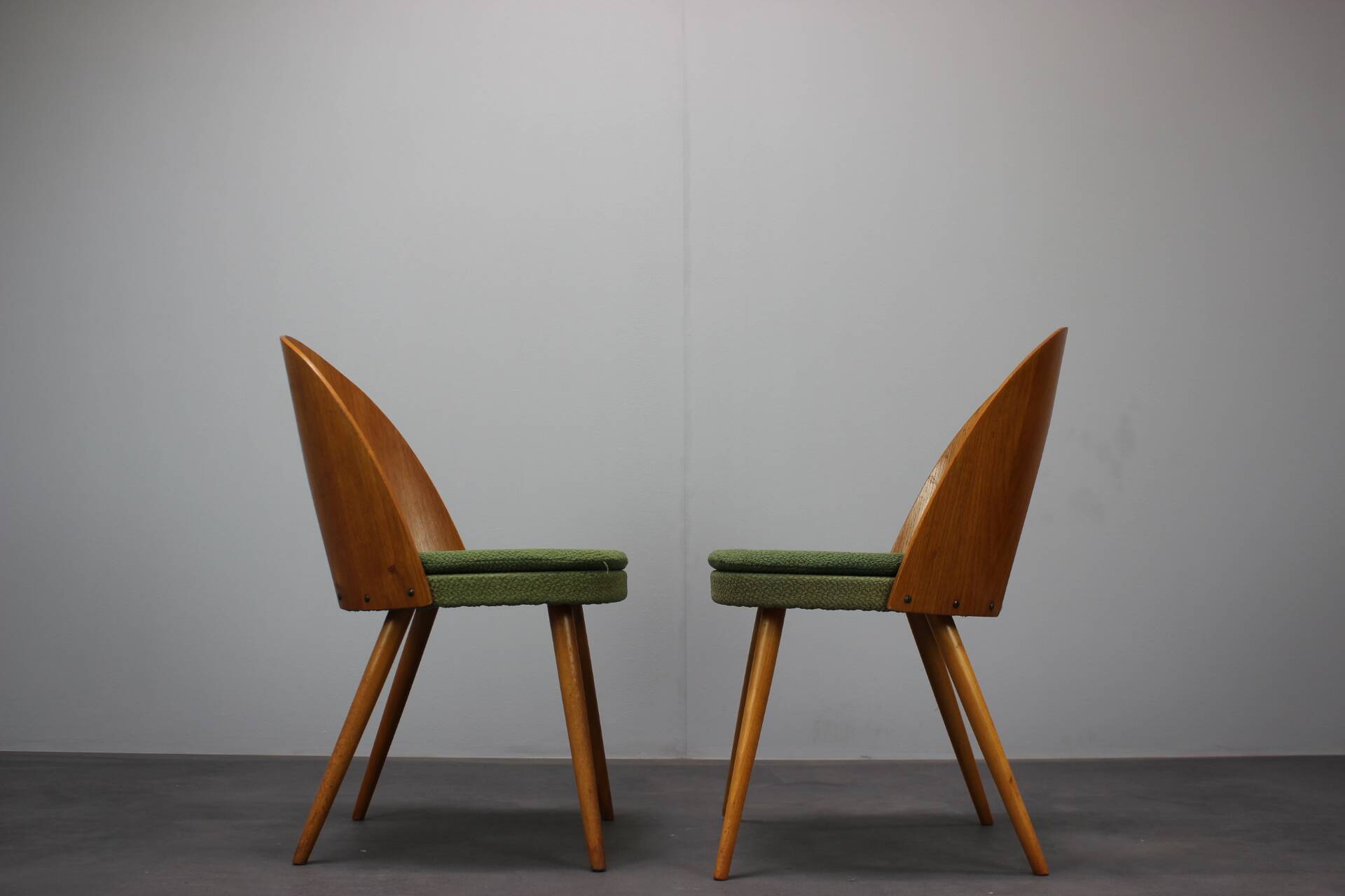 Mid-Century Set of 2 Chairs by Antonín Šuman, 1960s, Czechoslovakia