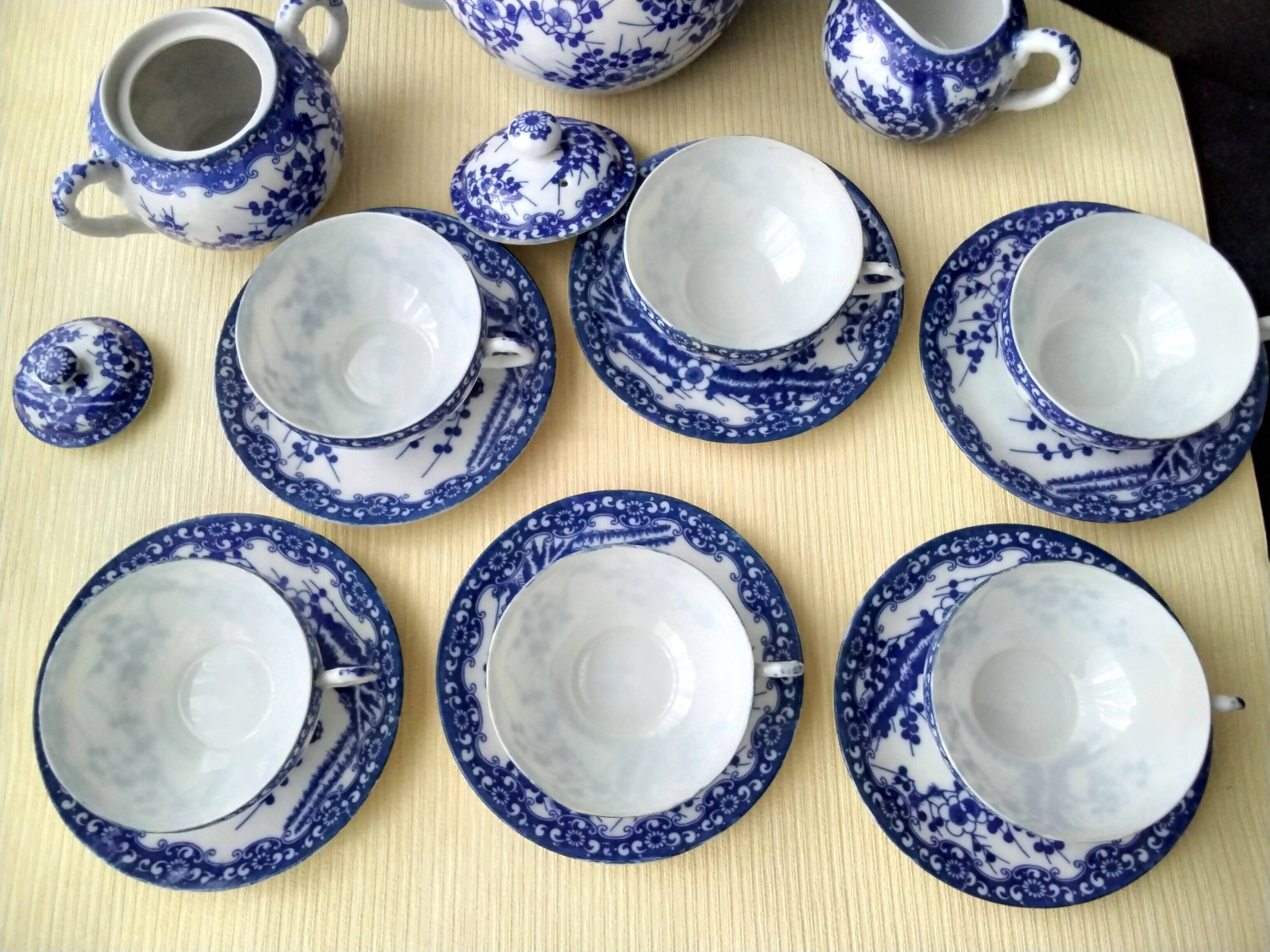 Japanese porcelain tea set