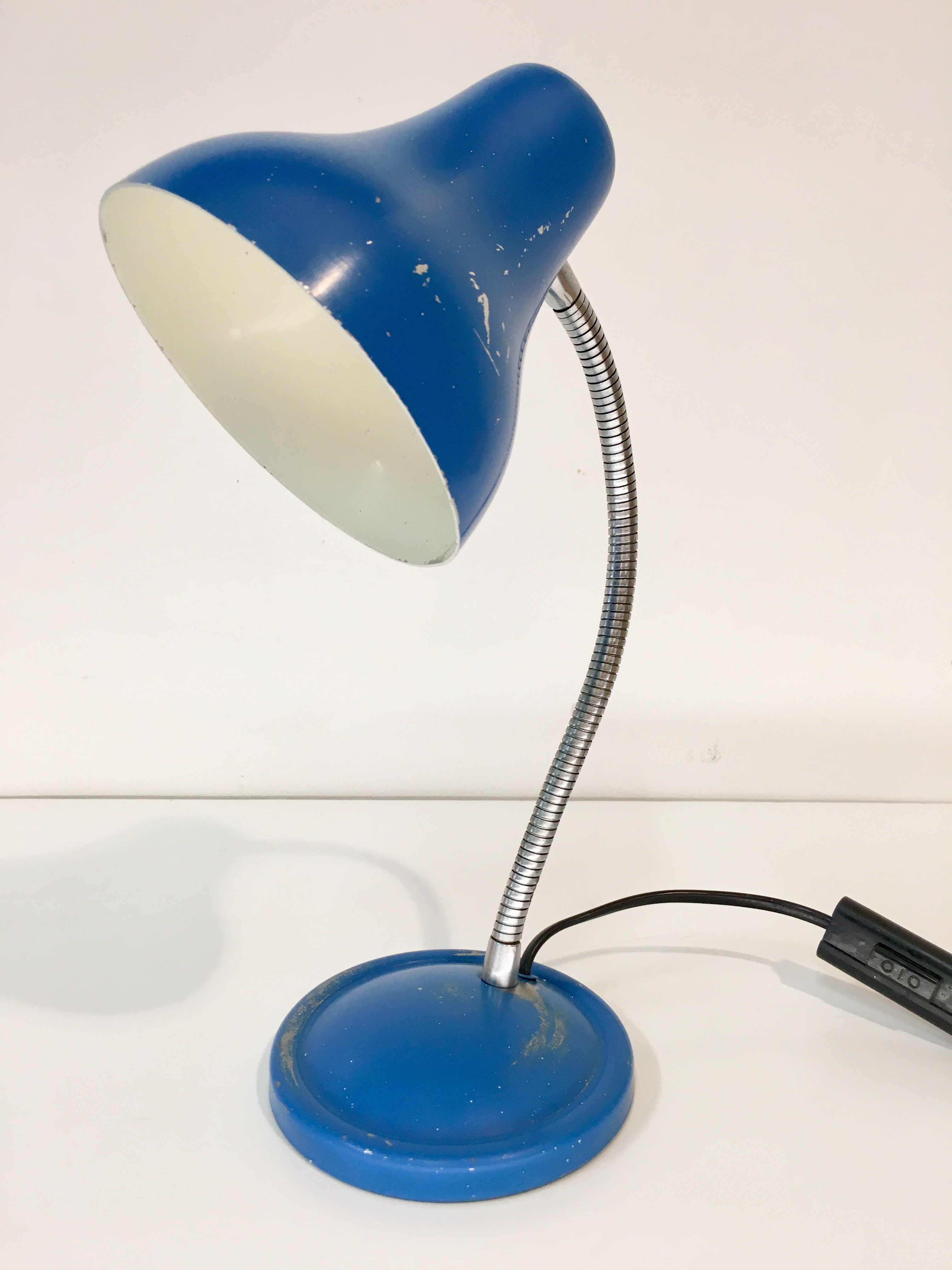 Blue retro desk lamp