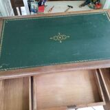 Desk top leather