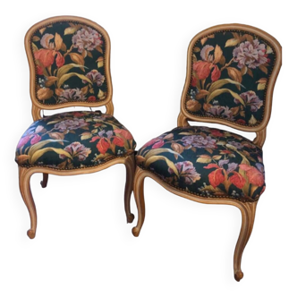 Paire de chaises médaillons style Louis XV