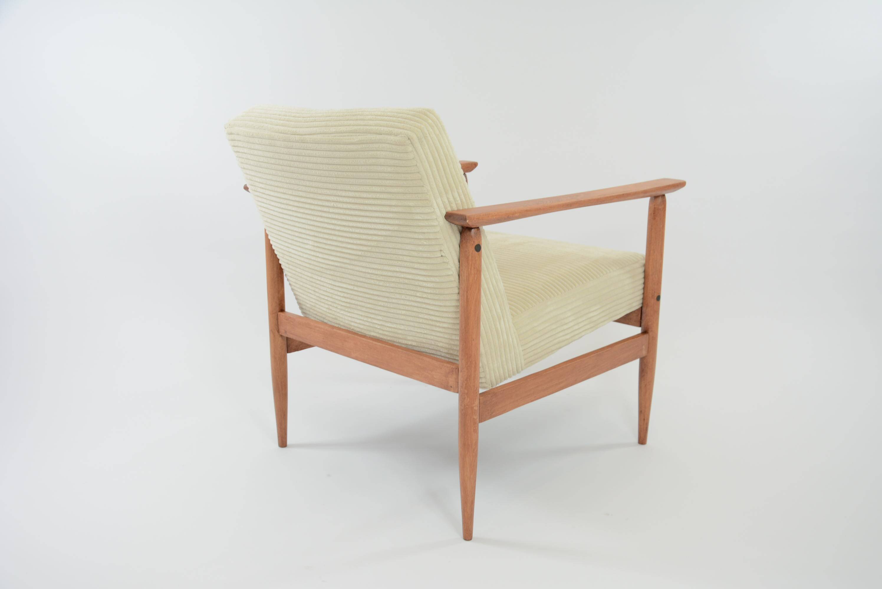 M ivory velvet armchair