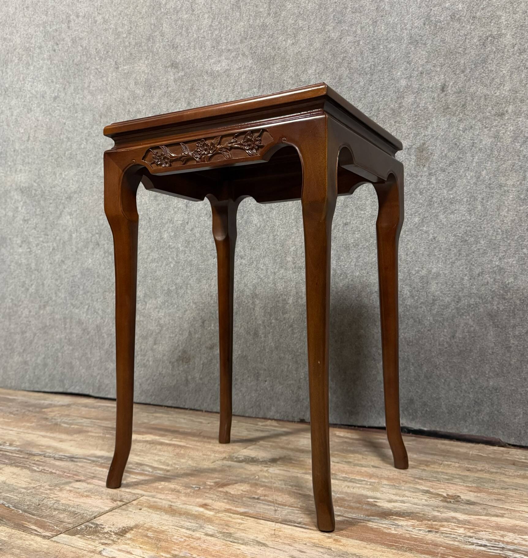 China 20th century: mahogany and burl saddle circa 1950