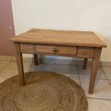 Farmhouse coffee table in solid oak with drawer — rustic style / ca