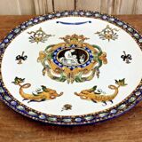Lentil plate dish Gien Renaissance white background XIX