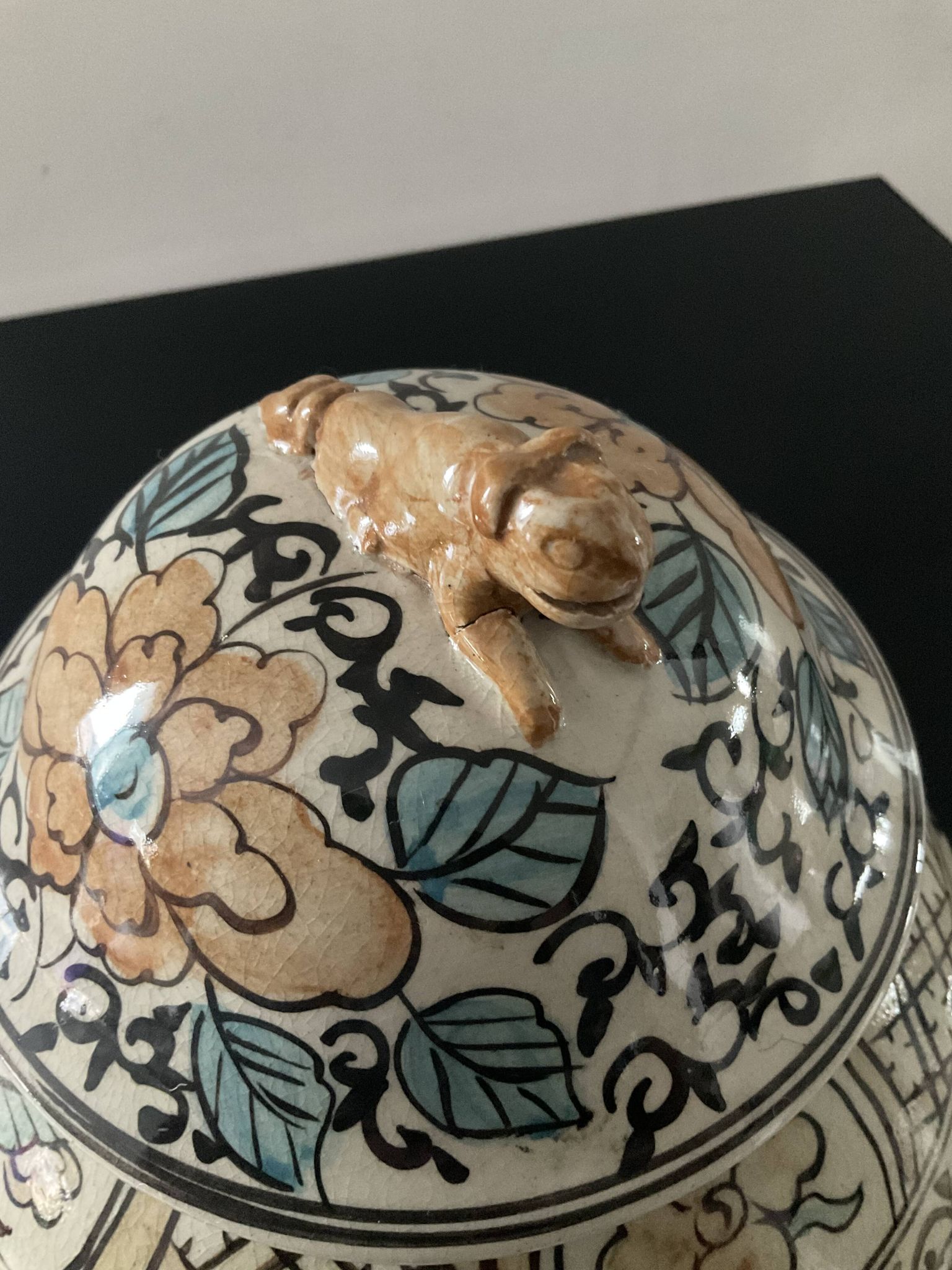 Pot couvert vintage en grès