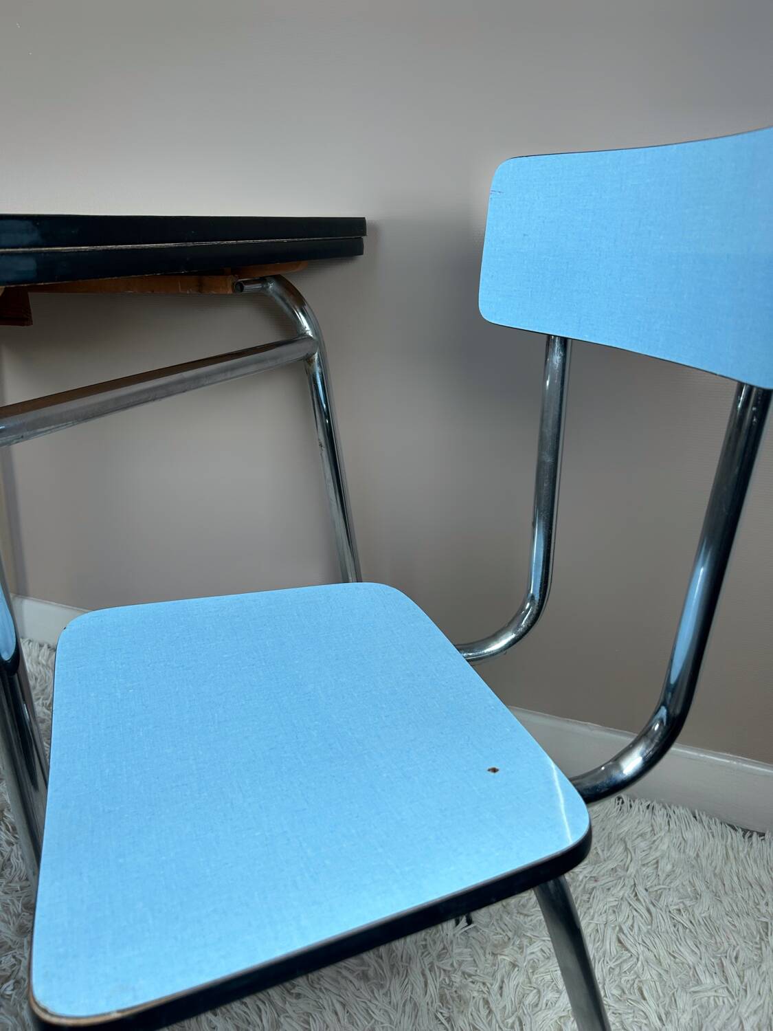 Blue Formica table and chairs from the 60s