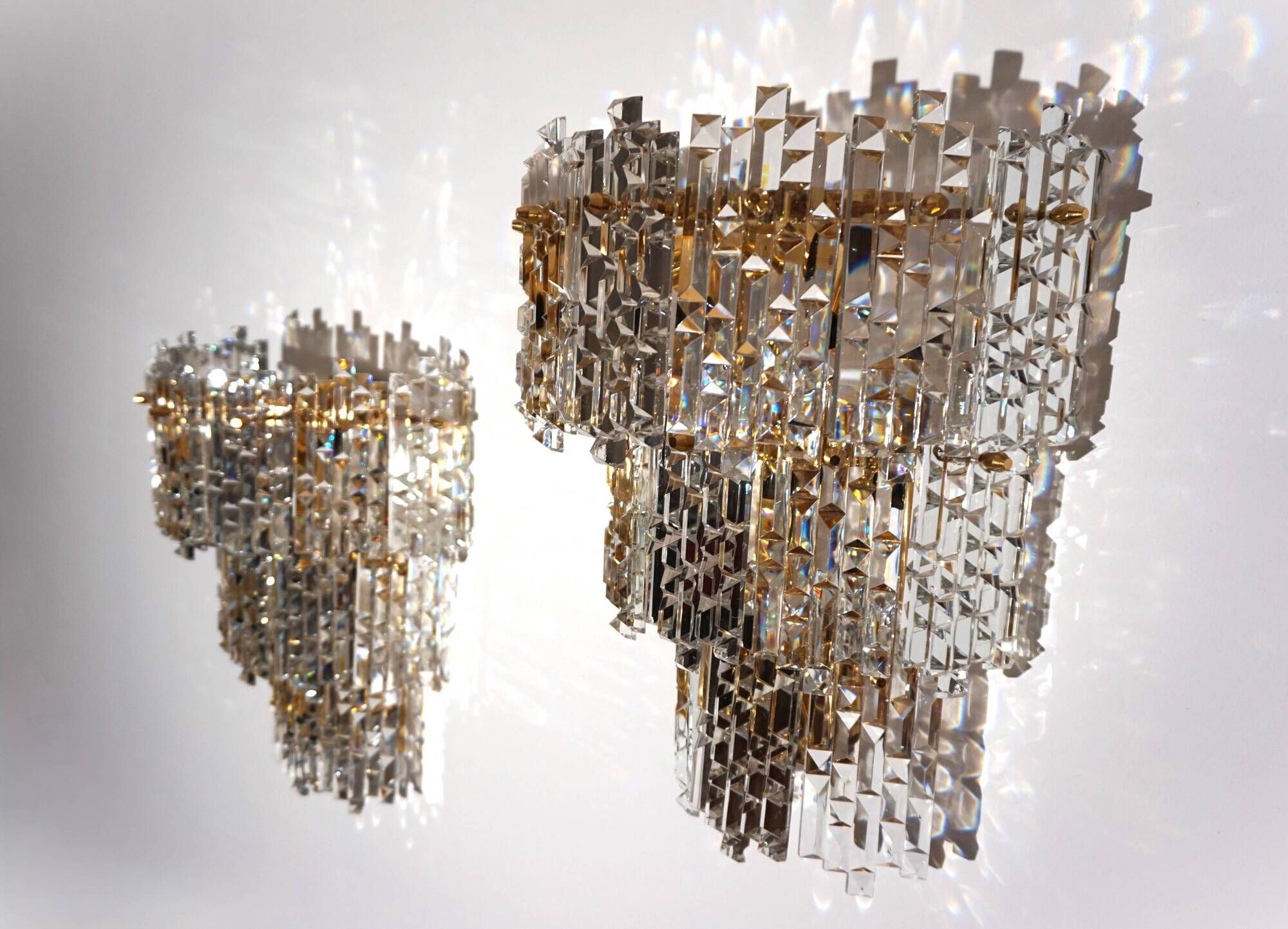 Set of 2 Kinkeldey Hollywood Regency waterfall crystal glass wall lights, 1970