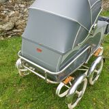 former 1950s pram that can be turned into a stroller