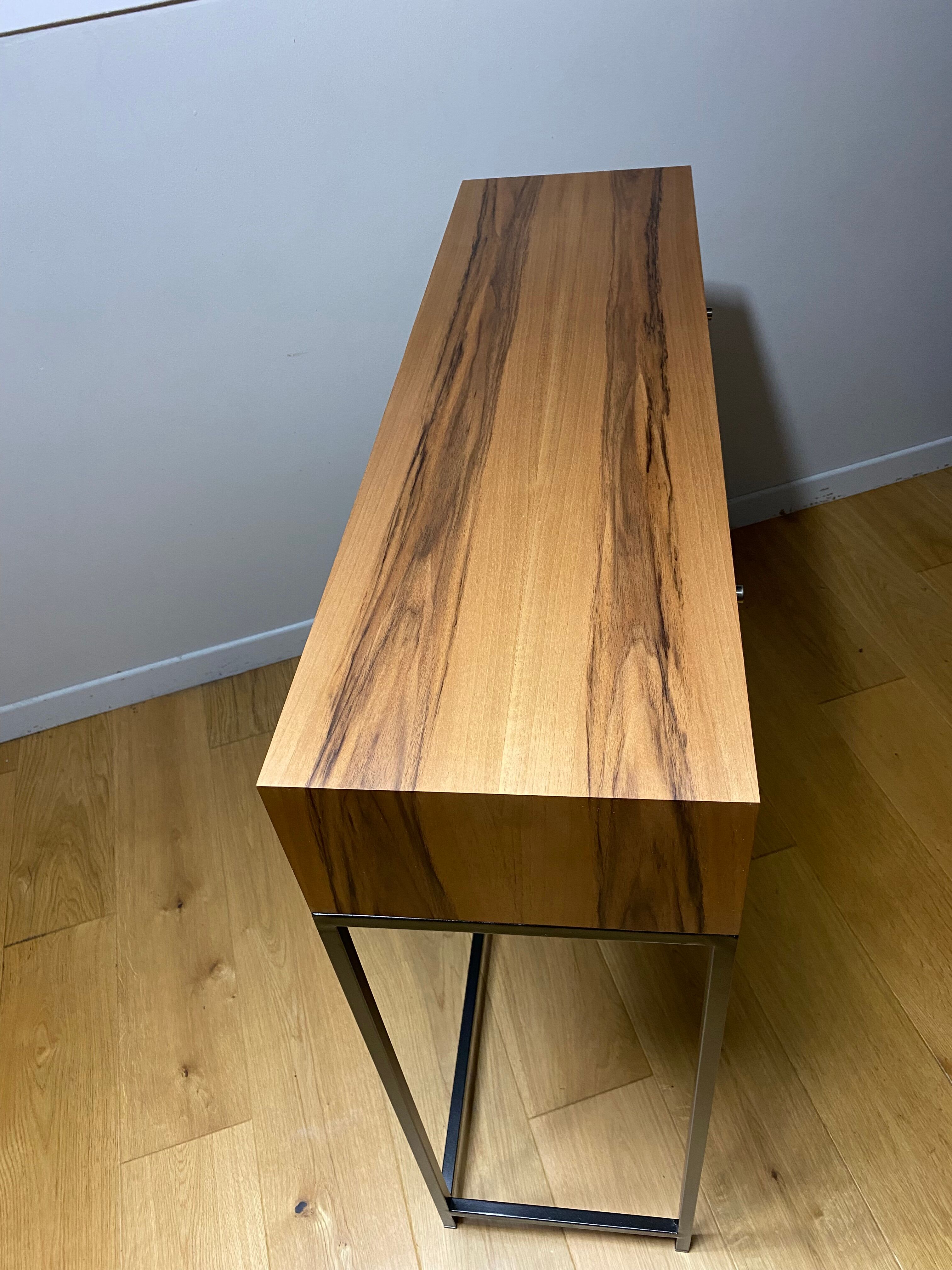 Console Straw marquetry scales