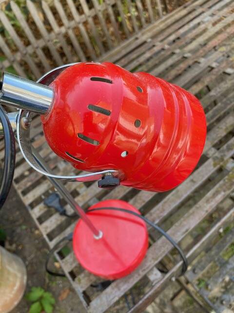 Lampe Mathias rouge chromé vintage space age