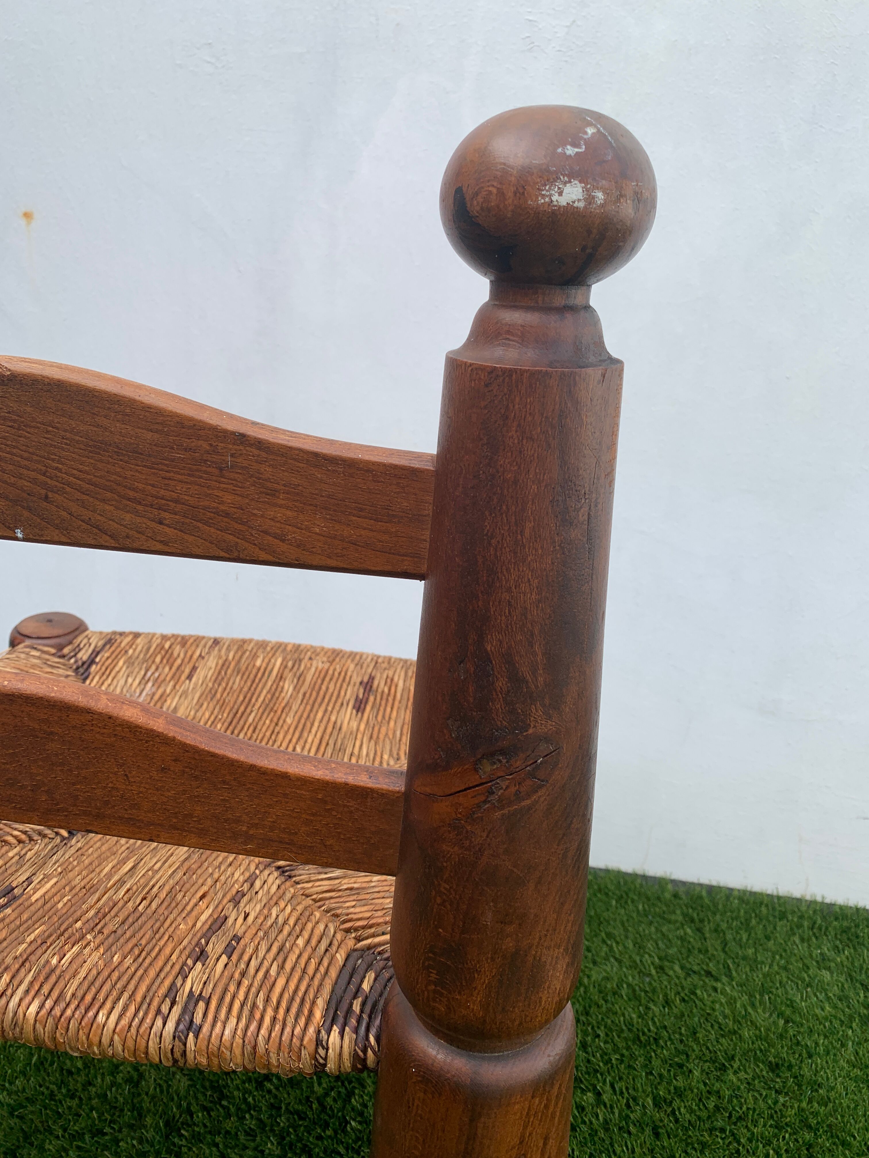Pair of antique low fire chairs made of wood and straw
