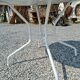 Table de jardin en fer