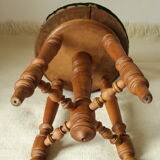 Napoleon III piano stool