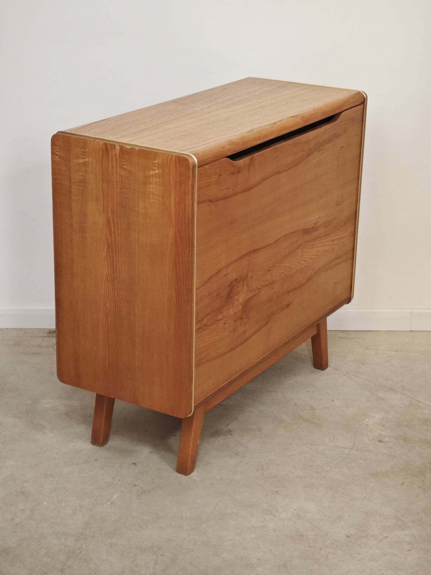 Cover chest, toy chest Landsman and Nepozitek Jitona.
