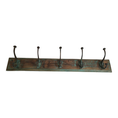 Porte manteaux d'écolier en bois avec patères en fonte