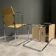 Une paire de chaises Hopmi de Gerrit Thomas Rietveld