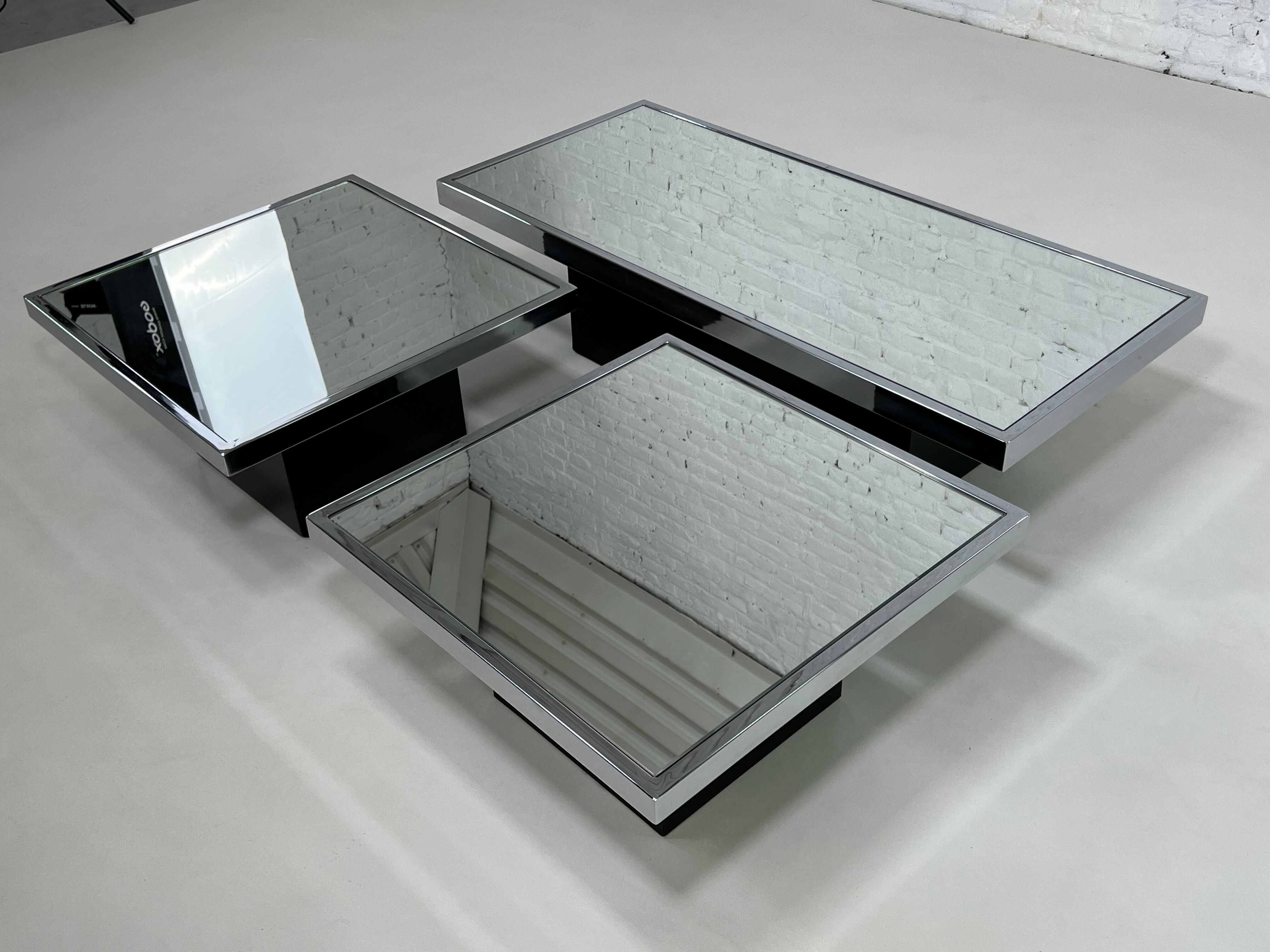 Trio of square and rectangular coffee tables 60s - 70s for Cidue