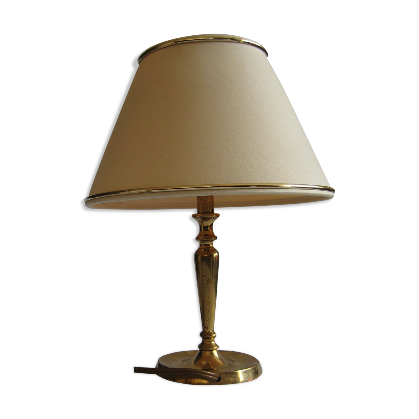 Brass bedside lamp