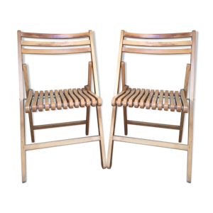 Paire de chaises pliantes en bois massif