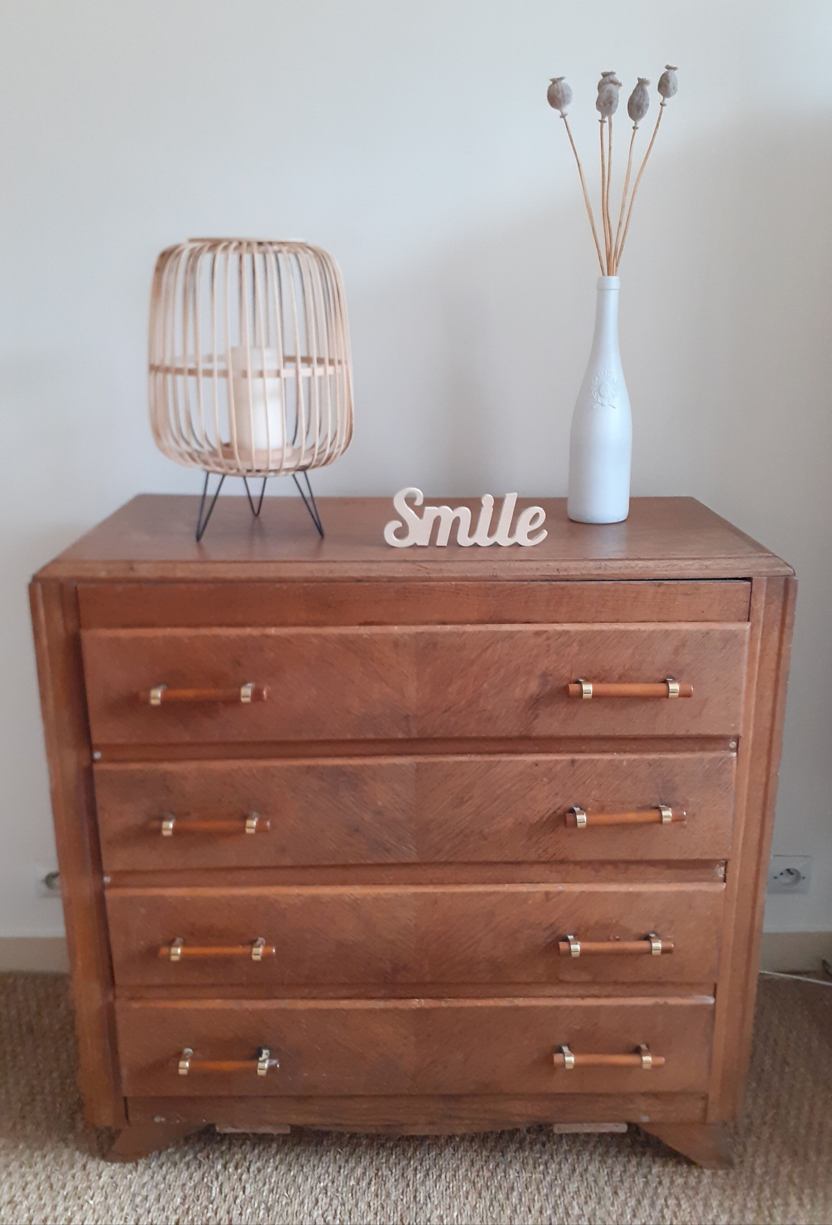 Vintage dresser