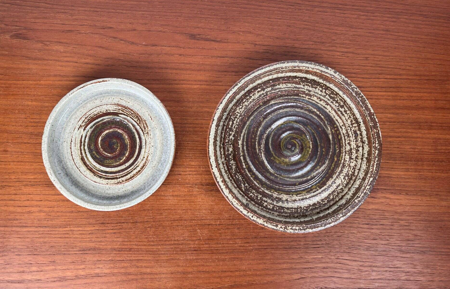 Mid-Century Modern Danish Studio Pottery Bowls by Tue Poulsen for Tue Keramik, 1960s, Set of 2