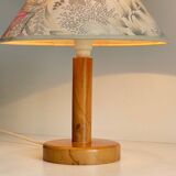 LAMP in Solid Pine Floral Shade VINTAGE
