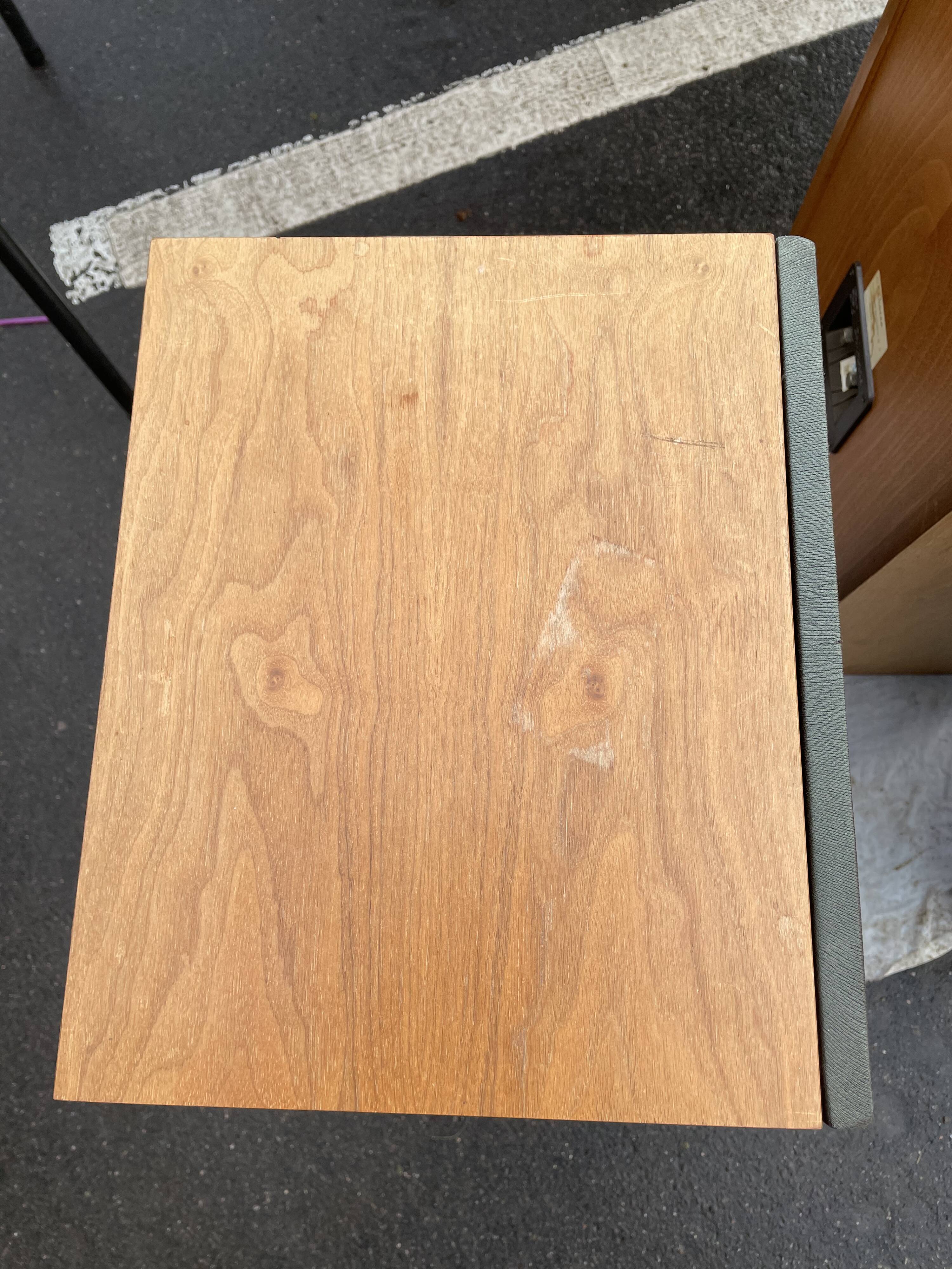 Pregnant Cabacce model Sampan 305