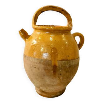 Ancienne cruche à eau